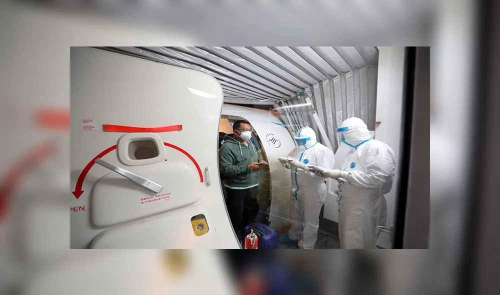En China realizan arduas labores para contener la propagación del coronavirus. Foto: EFE