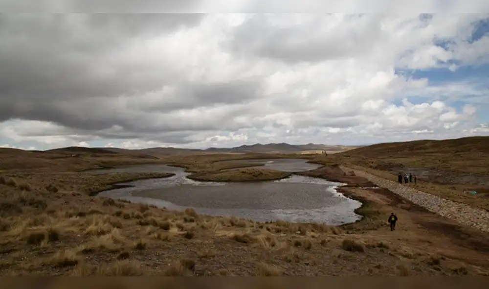 Entregan qochas a familias para almacenar agua de lluvia Entregan qochas a familias para almacenar agua de lluvia