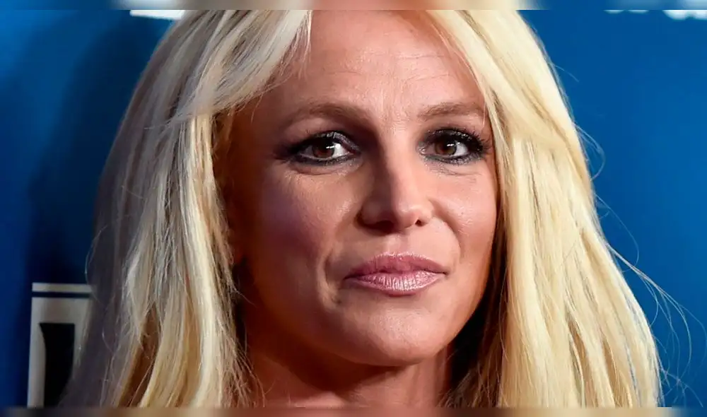 Britney Spears sufre colapso nervioso y huye de alfombra roja [VIDEO]
