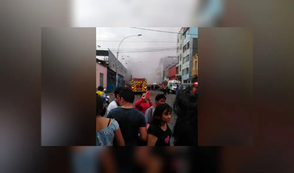 Incendio en el Cercado de Lima: bomberos tardaron 12 minutos en llegar por tráfico de fiestas [FOTOS y VIDEO]