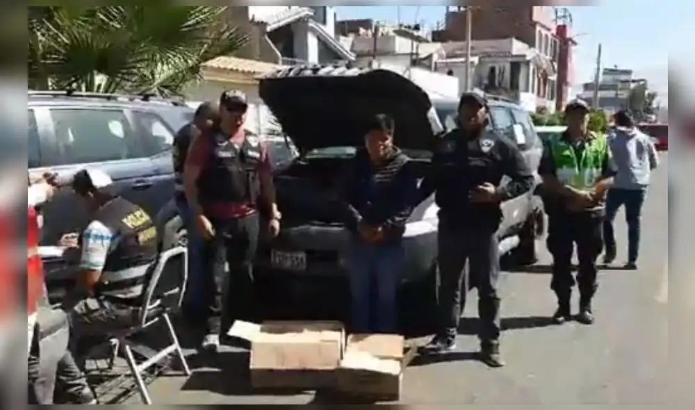 Intervención policial se realizó en el kilómetro 48 de la carretera Panamericana Sur en Arequipa. Foto: Captura