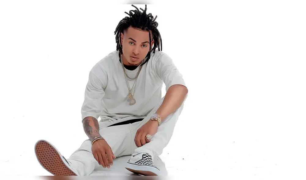 Al estilo de Ozuna, Romeo Santos también tiene video íntimo