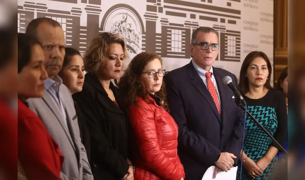 Olaechea: Le propongo al presidente que renunciemos todos y llamamos a elecciones