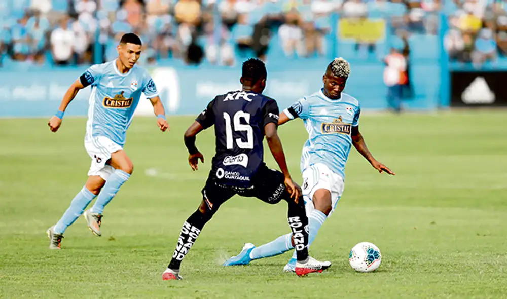 Buen ritmo. El plantel ‘celeste’ tuvo un duelo complicado en su presentación ante Independiente del Valle. Cristal también se prepara para jugar la Libertadores el 6 de febrero.