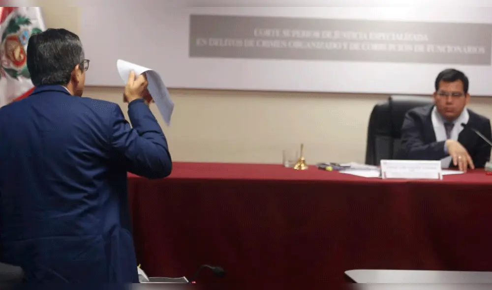 Fiscal José Domingo Pérez sustenta por qué Kuczynski debe ir a prisión. Foto: Mauricio Malca/La República