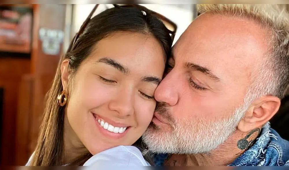 Gianluca Vacchi y su novia Sharon Fonseca anuncian que se convertirán en padres Gianluca Vacchi y su novia Sharon Fonseca anuncian que se convertirán en padres