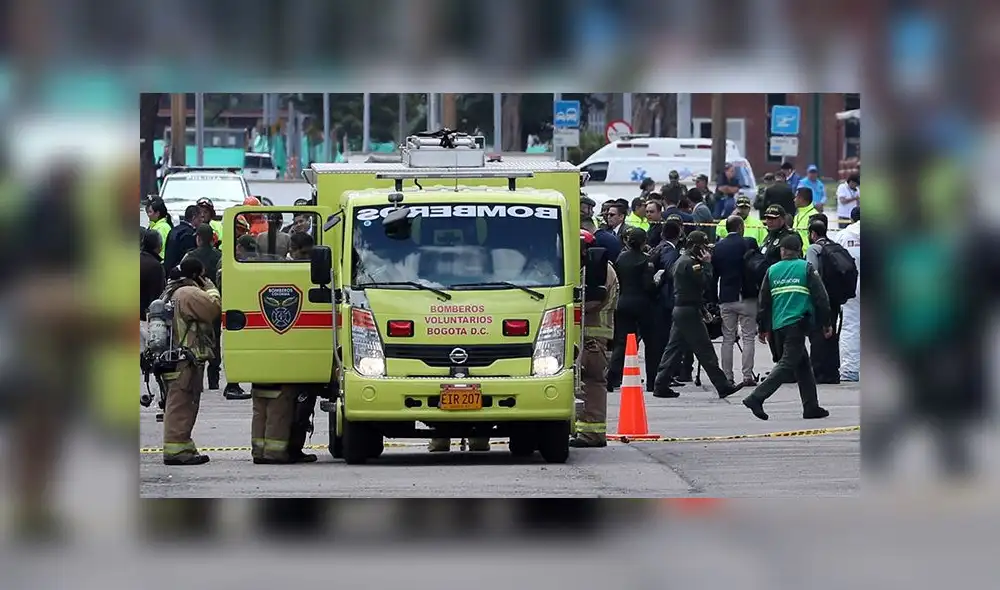 Las primeras imágenes del atentado con coche bomba en escuela policial de Bogotá [FOTOS]