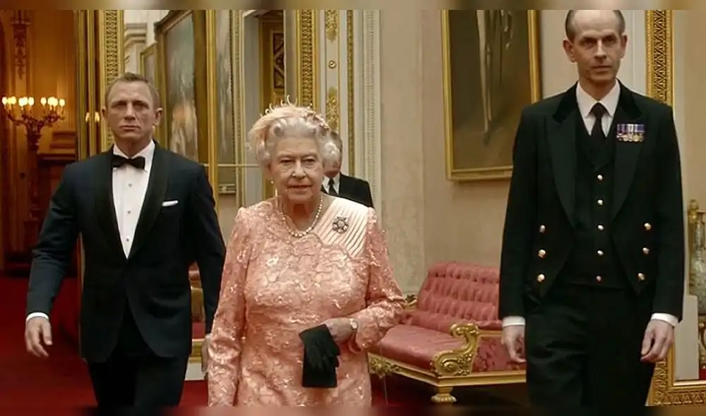 James Bond y la reina Isabel II James Bond y la reina Isabel II
