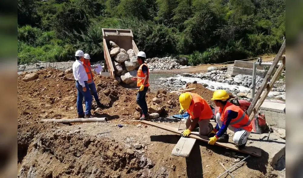 Vizcarra promulga ley de reconstrucción que prioriza atención a las personas Vizcarra promulga ley de reconstrucción que prioriza atención a las personas