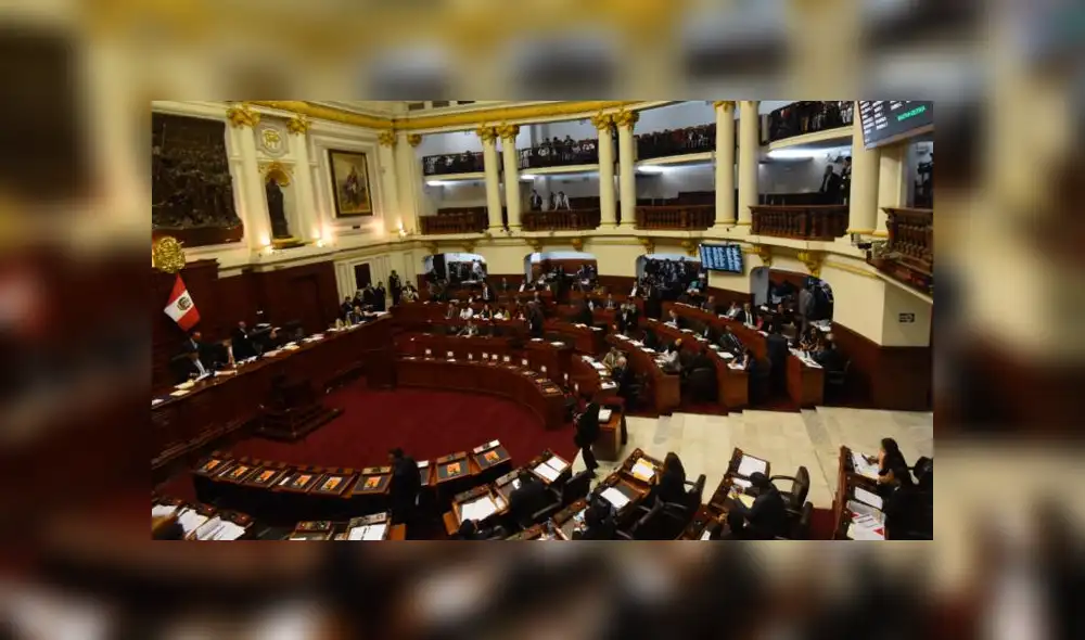 Congreso admitió nueva moción de vacancia presidencial contra PPK