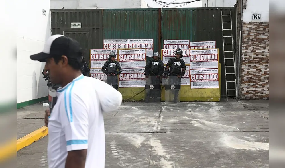 Ate: clausuran Camal de Yerbateros debido a infección del lugar [FOTOS]