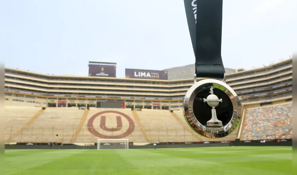 La Conmebol dio a conocer el diseño de las preseas para el campeón y subcampeón de la Copa. Foto: Twitter Conmebol Libertadores. La Conmebol dio a conocer el diseño de las preseas para el campeón y subcampeón de la Copa. Foto: Twitter Conmebol Libertadores.