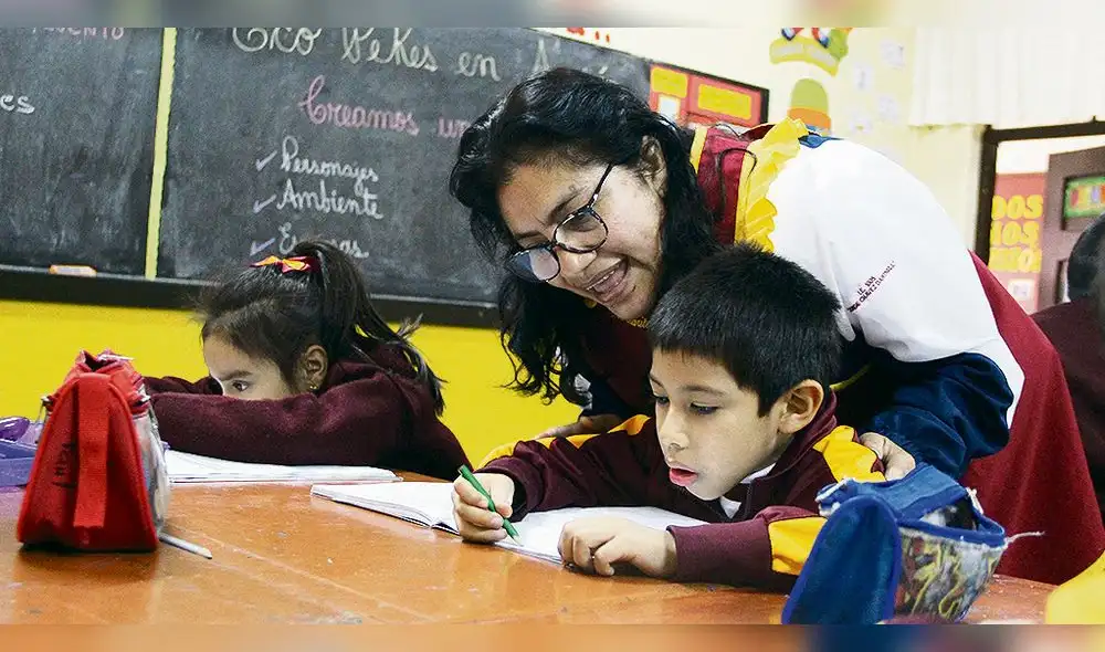 Todas las docentes de Tacna aprobaron la temida evaluación de desempeño Todas las docentes de Tacna aprobaron la temida evaluación de desempeño