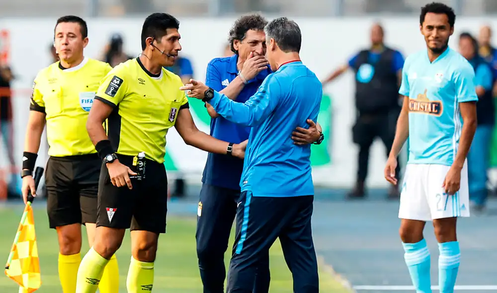 Mario Salas habló sobre Pablo Bengoechea y recordó cuando se enfrentaron en la Liga 1 Movistar. Foto: Líbero Mario Salas habló sobre Pablo Bengoechea y recordó cuando se enfrentaron en la Liga 1 Movistar. Foto: Líbero