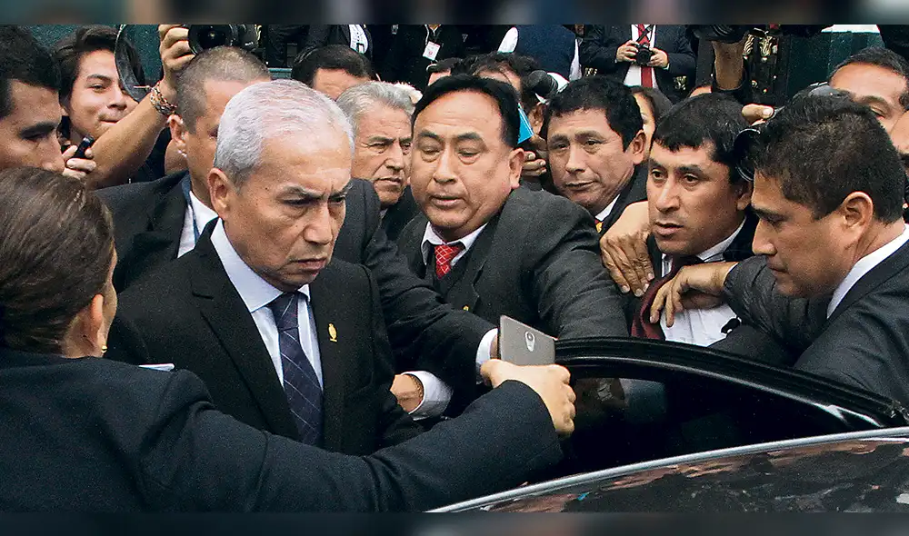 Pedro Chávarry postergó interrogatorios de once congresistas de Fuerza Popular