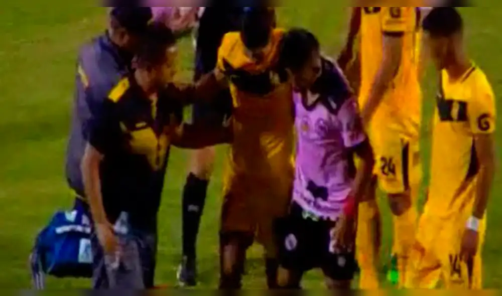 Carlos Neyra se arrepiente de brutal falta y pide perdón a Gerson Barreto [FOTO]