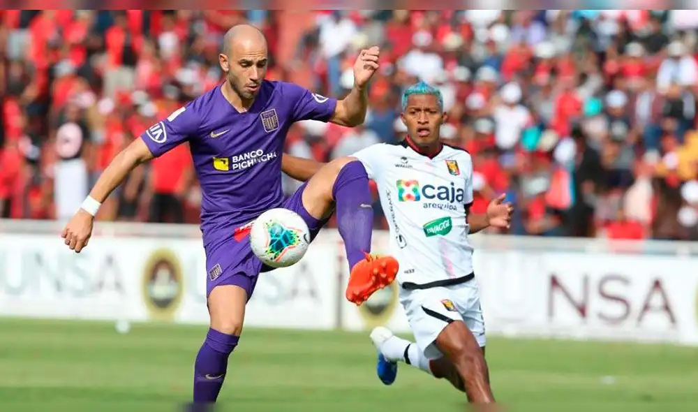 El mago celebró la victoria del equipo de sus amores. El mago celebró la victoria del equipo de sus amores.