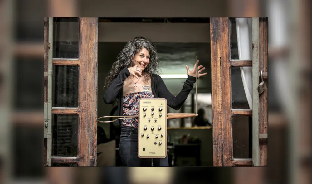 Maestra. Veronik busca difundir la práctica del instrumento. Foto: archivo.