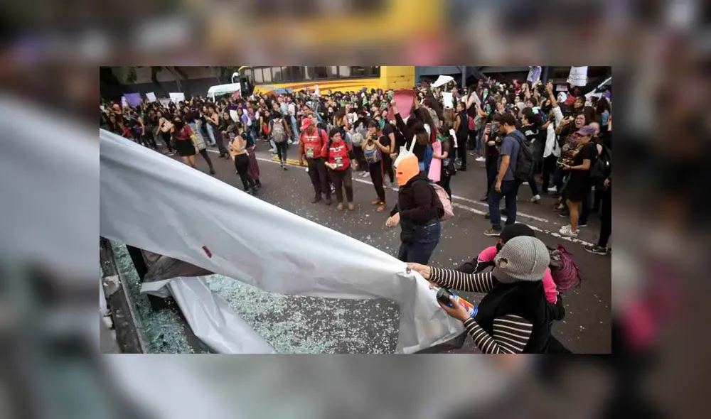 Marcha Feminista en México 2019. Foto: EFE.