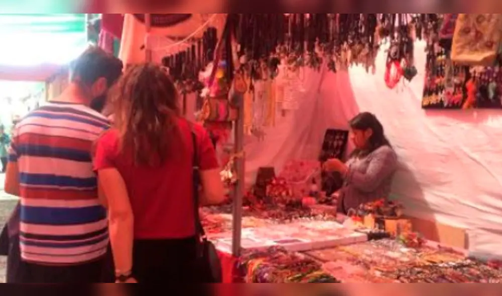 Feria Fundo El Fierro expone sus mejores trabajos por fiestas de Arequipa.