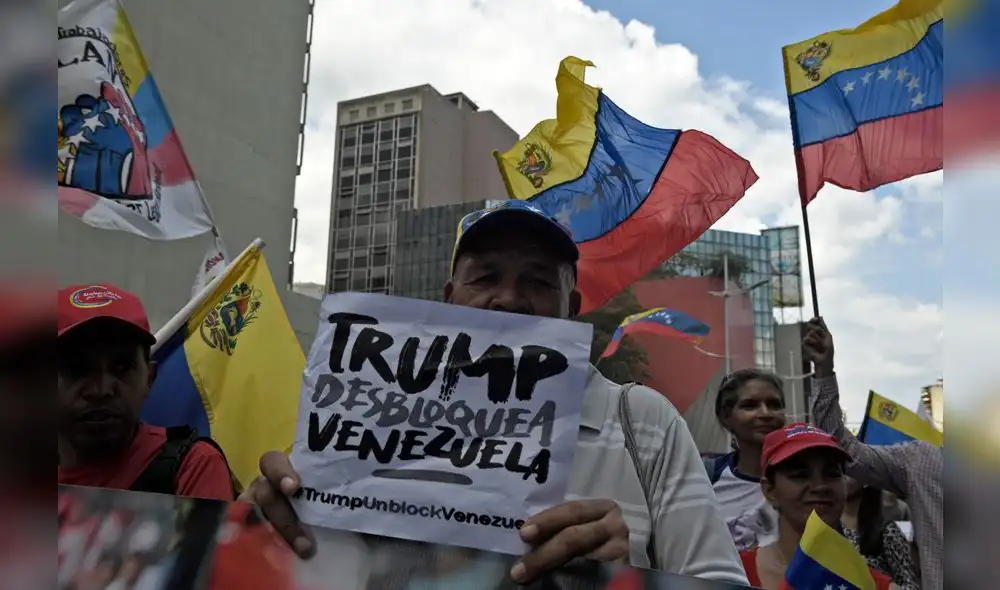 Venezolanos en las calles.