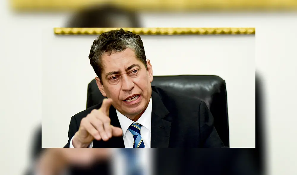 Responde. Eloy Espinosa-Saldaña denuncia desinformación de adversarios para atacarlo. Responde. Eloy Espinosa-Saldaña denuncia desinformación de adversarios para atacarlo.