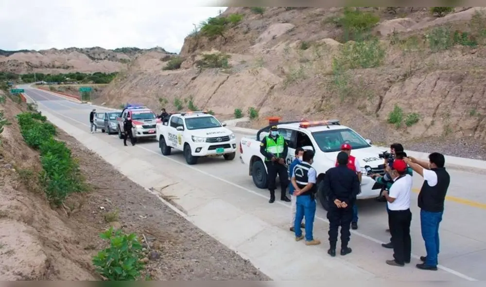 Pese a prohibición de transporte interprovincial, servicios informales realizan rutas. Foto: Referencial/Peruas