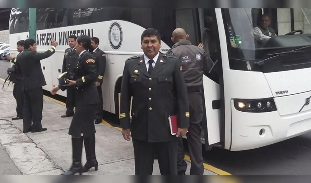 Triste partida. El mayor PNP, Luis Alberto Padilla, murió la mañana de hoy víctima de la COVID-19. Triste partida. El mayor PNP, Luis Alberto Padilla, murió la mañana de hoy víctima de la COVID-19.