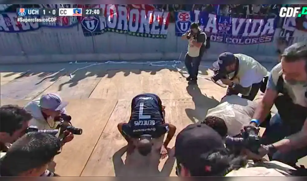 U. de Chile vs. Colo Colo: cabezazo letal de Leandro Benegas para el 1-0 [VIDEO]