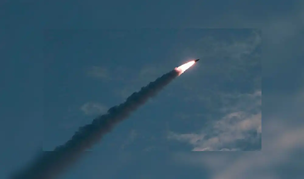 Los misiles fueron lanzados hacia el mar de Japón. Esta sería la sexta vez desde julio. Foto: Reuters Los misiles fueron lanzados hacia el mar de Japón. Esta sería la sexta vez desde julio. Foto: Reuters