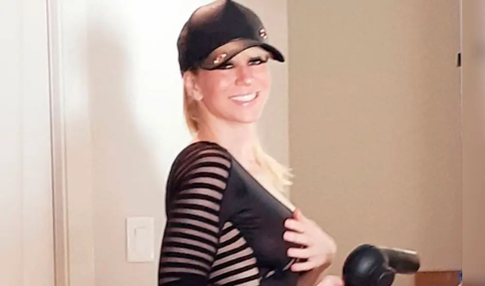 Noelia sufre incidente en concierto Noelia sufre incidente en concierto