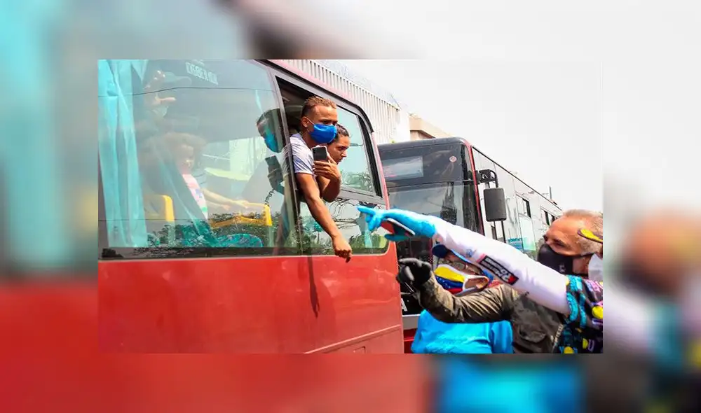 En las últimas semanas miles de venezolanos se han devuelto a su país producto de la emergencia generada por el coronavirus. Foto: EFE En las últimas semanas miles de venezolanos se han devuelto a su país producto de la emergencia generada por el coronavirus. Foto: EFE