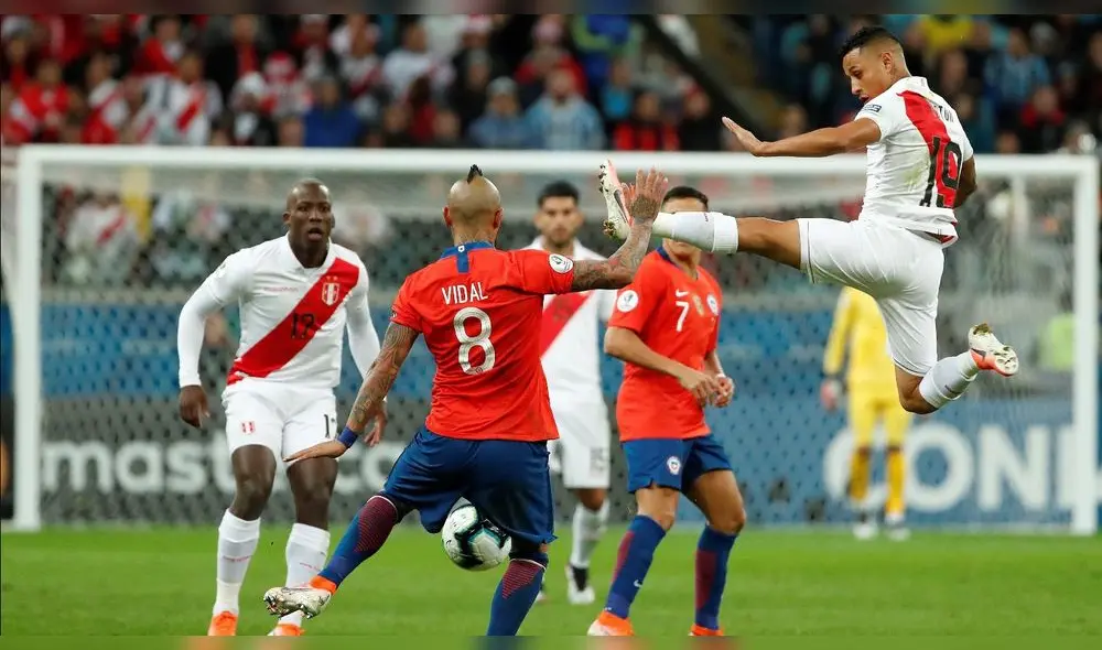 Mira EN VIVO el Perú vs Chile, partido válido por la fecha 3 de las eliminatorias Qatar 2022. Foto: EFE/José Méndez.