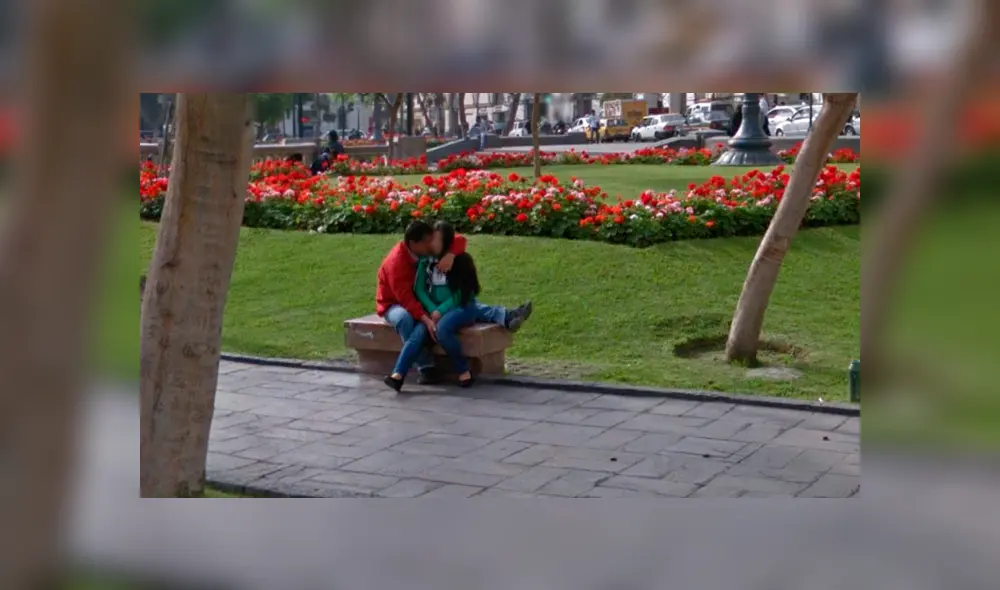 Google Maps: 'recorre' por Plaza San Martín y descubre a expareja en íntimo momento con su amante [FOTOS]