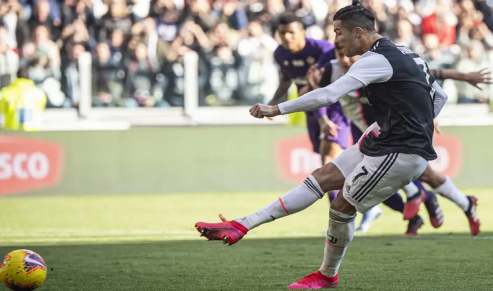 Juventus goleó 3-0 a la Fiorentina. Cristiano Ronaldo anotó dos veces de penal. Foto: AFP. Juventus goleó 3-0 a la Fiorentina. Cristiano Ronaldo anotó dos veces de penal. Foto: AFP.