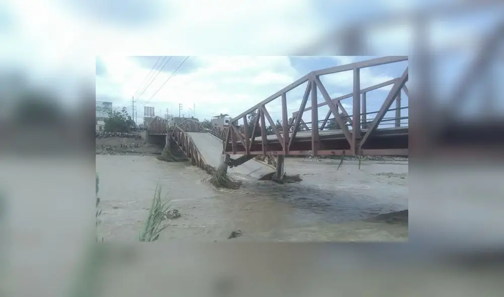 Trujillo: Policía y pobladores rescataron a cuatro personas tras caída del puente Virú