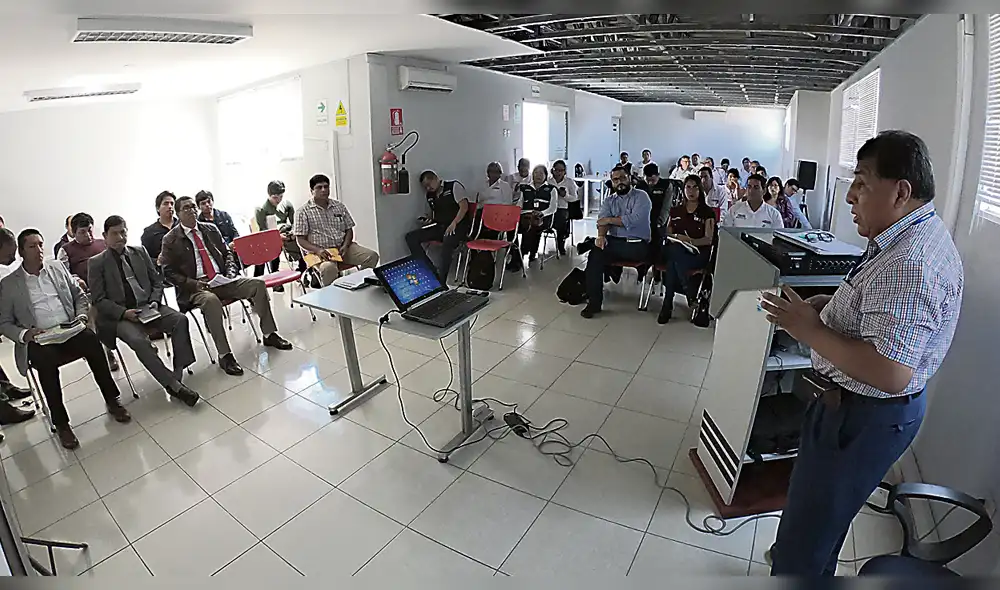 reunión. En la mesa técnica de trabajo no estuvieron presentes representantes de la Comunidad Santo Domingo y del Colectivo Ciudadano de Olmos.