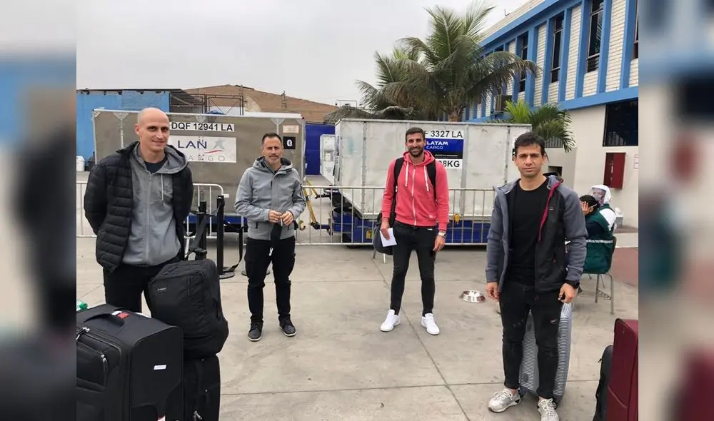 Futbolistas uruguayos que juegan la Liga 1 llegaron a Lima.