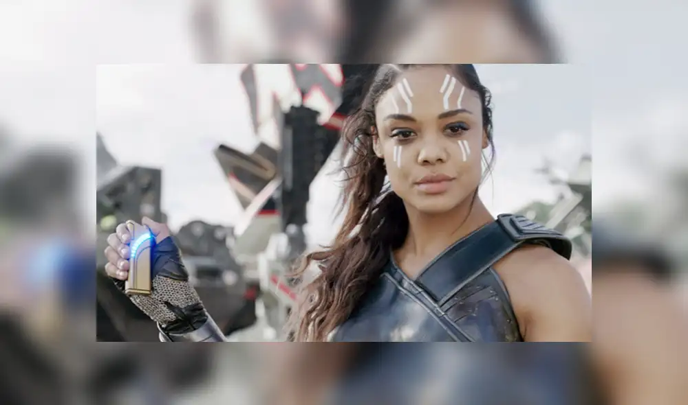 La primera heroína gay del UCM