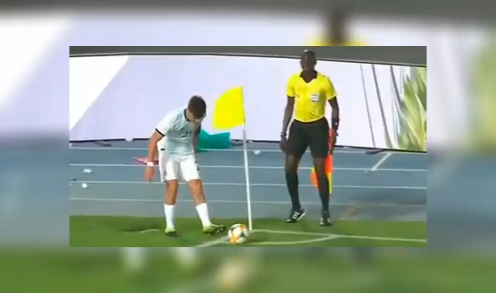 Feroz viento casi se lleva a Paulo Dybala en el Argentina vs Marruecos [VIDEO]