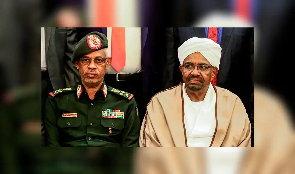 Gracias a multitudinarias protestas Sudán derroca a dos presidentes en solo dos días Gracias a multitudinarias protestas Sudán derroca a dos presidentes en solo dos días