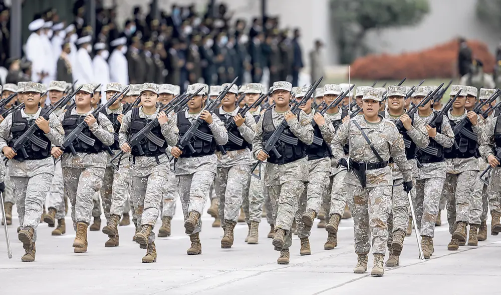 Reflexión. Las autoridades del instituto castrense reconocen que no bastan los seminarios y talleres para reducir los episodios de violencia contra la mujer.