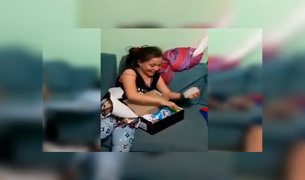 Facebook viral: niña se alegra por el regalo que le da su familia, lo abre y llora de decepción [VIDEO]