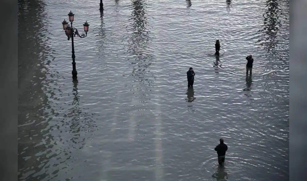 Venecia atraviesa su peor inundación en 53 años [FOTOS]