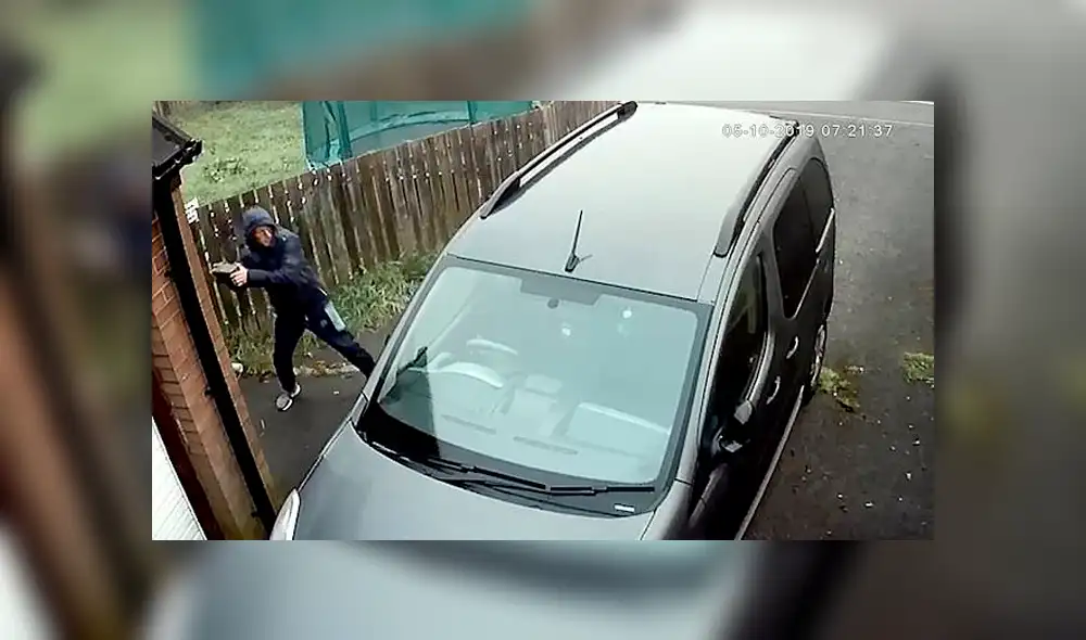 Desliza para ver el desenlace de este video de YouTube. Foto: Captura.