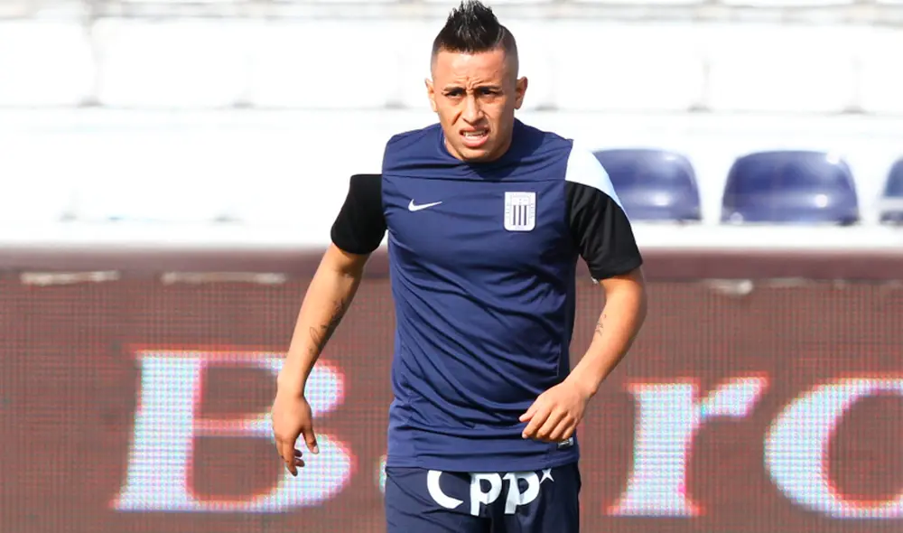 Christian Cueva quedó al margen del Santos de Brasil y desde tienda 'blanquiazul' no le cierran las puertas a un posible regreso.