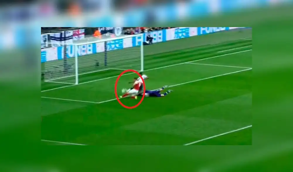 Tottenham vs Arsenal: Ramsey se llevó al portero y definió cruzado para el 1-0 [VIDEO]