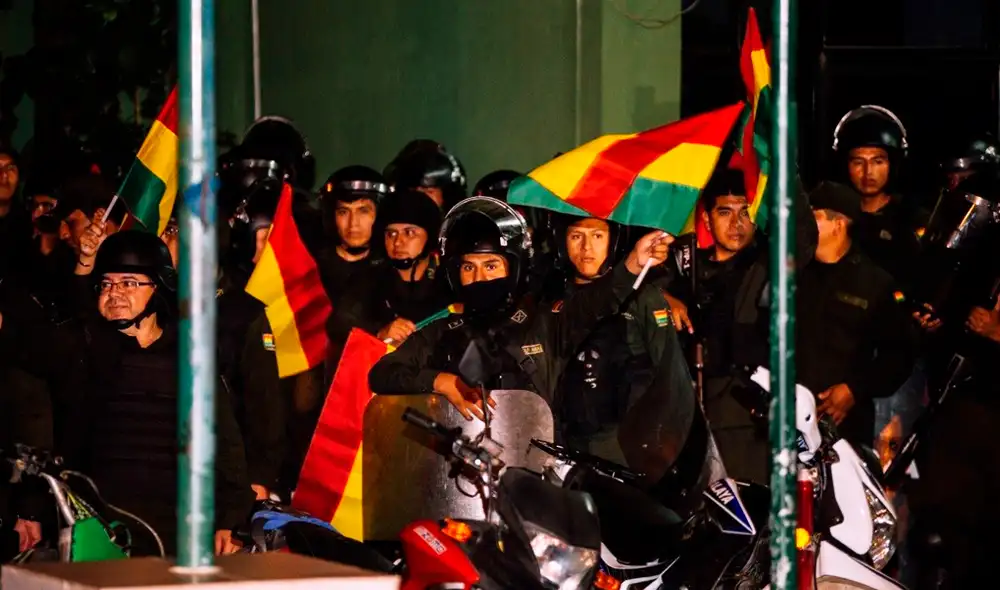 Protestas en Bolivia: Evo Morales convoca a nuevas elecciones pero la oposición presiona por su renuncia [ACTUALIZADO]