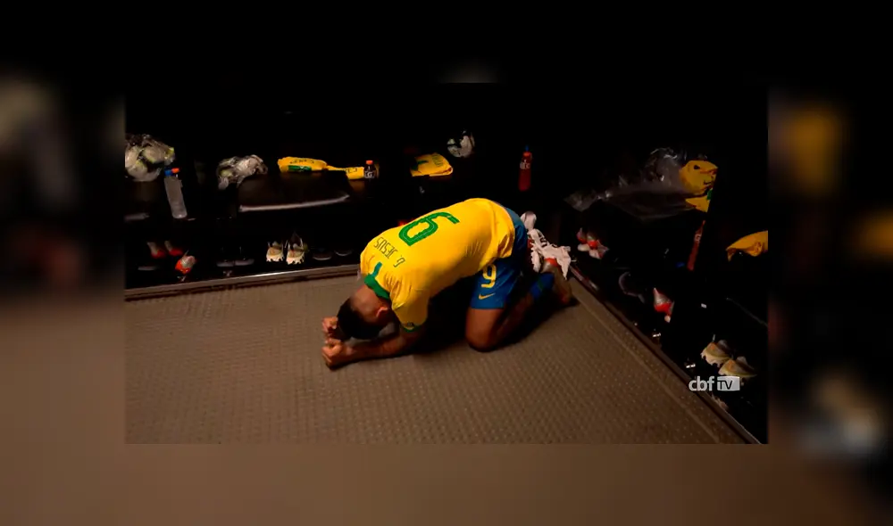 El delantero fue expulsado a los 70' por una falta sobre Carlos Zambrano. El delantero fue expulsado a los 70' por una falta sobre Carlos Zambrano.