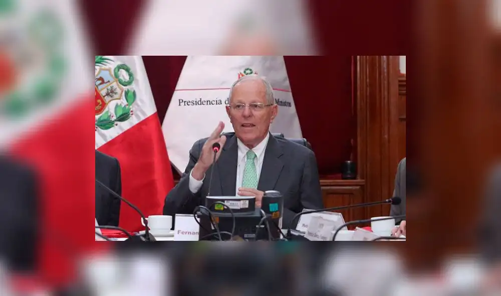 PPK asegura que en dos semanas "lluvias bajarían radicalmente"